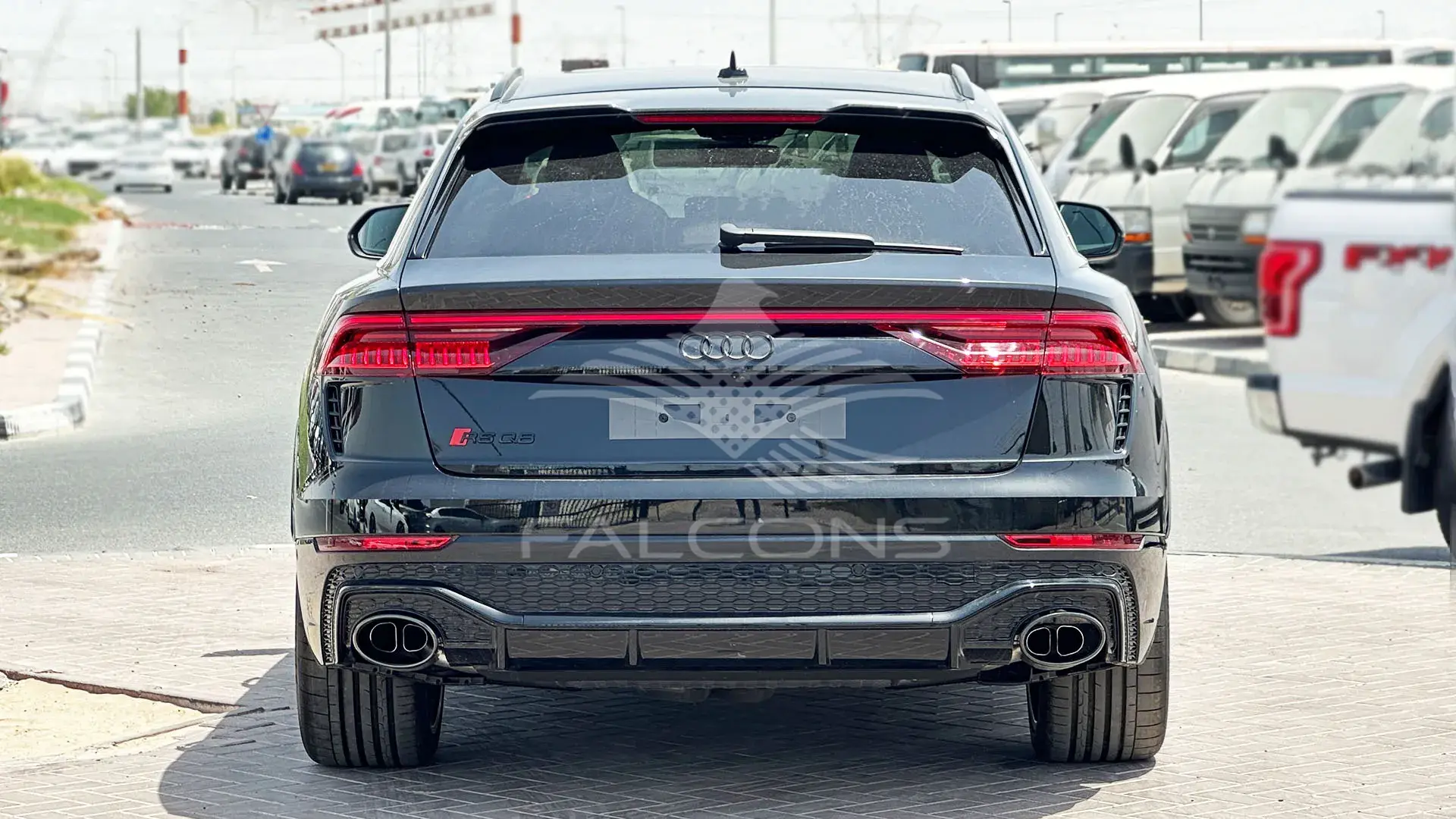 4.0L RS V8 AT - Image 3