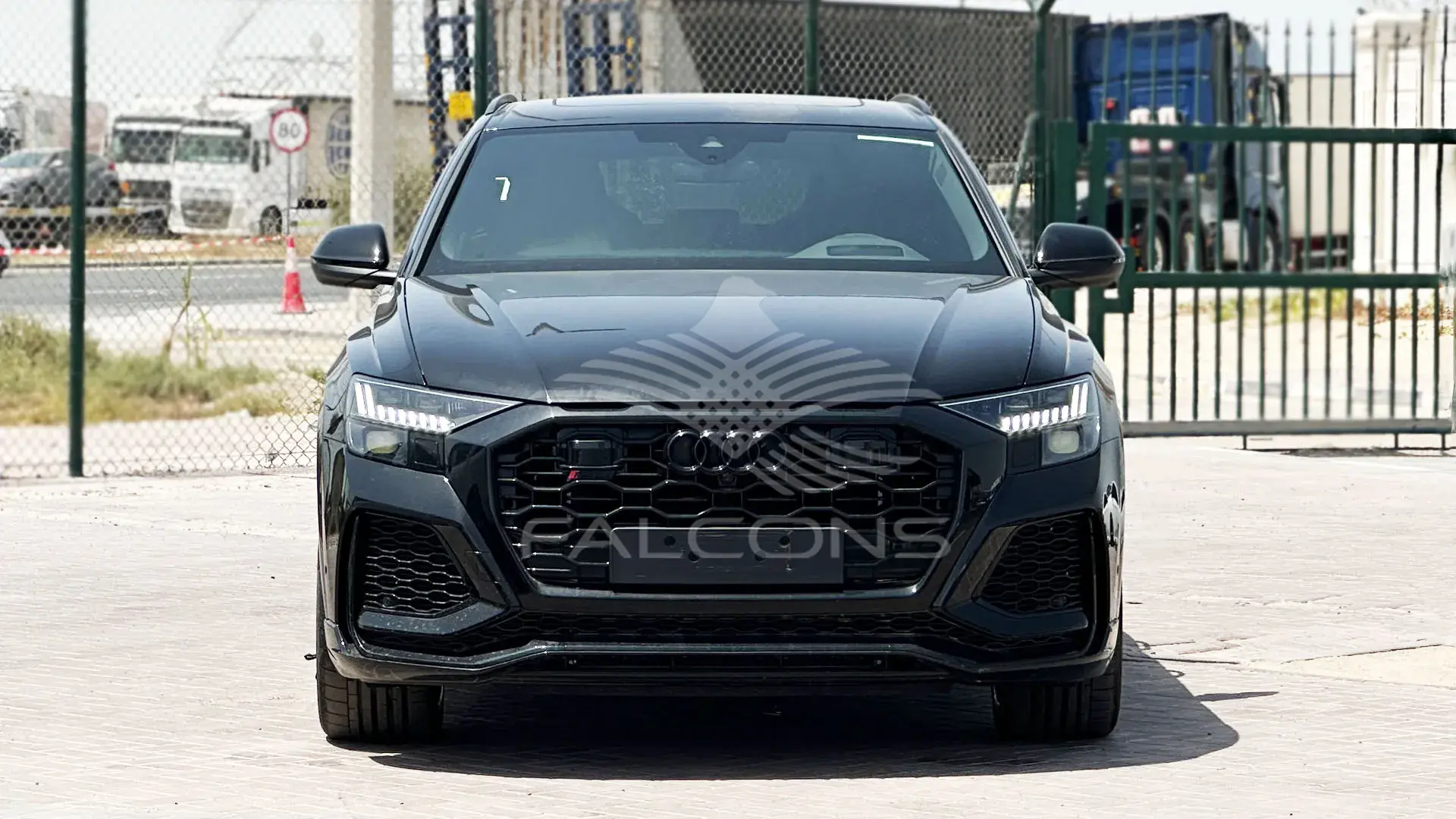 4.0L RS V8 AT - Image 6