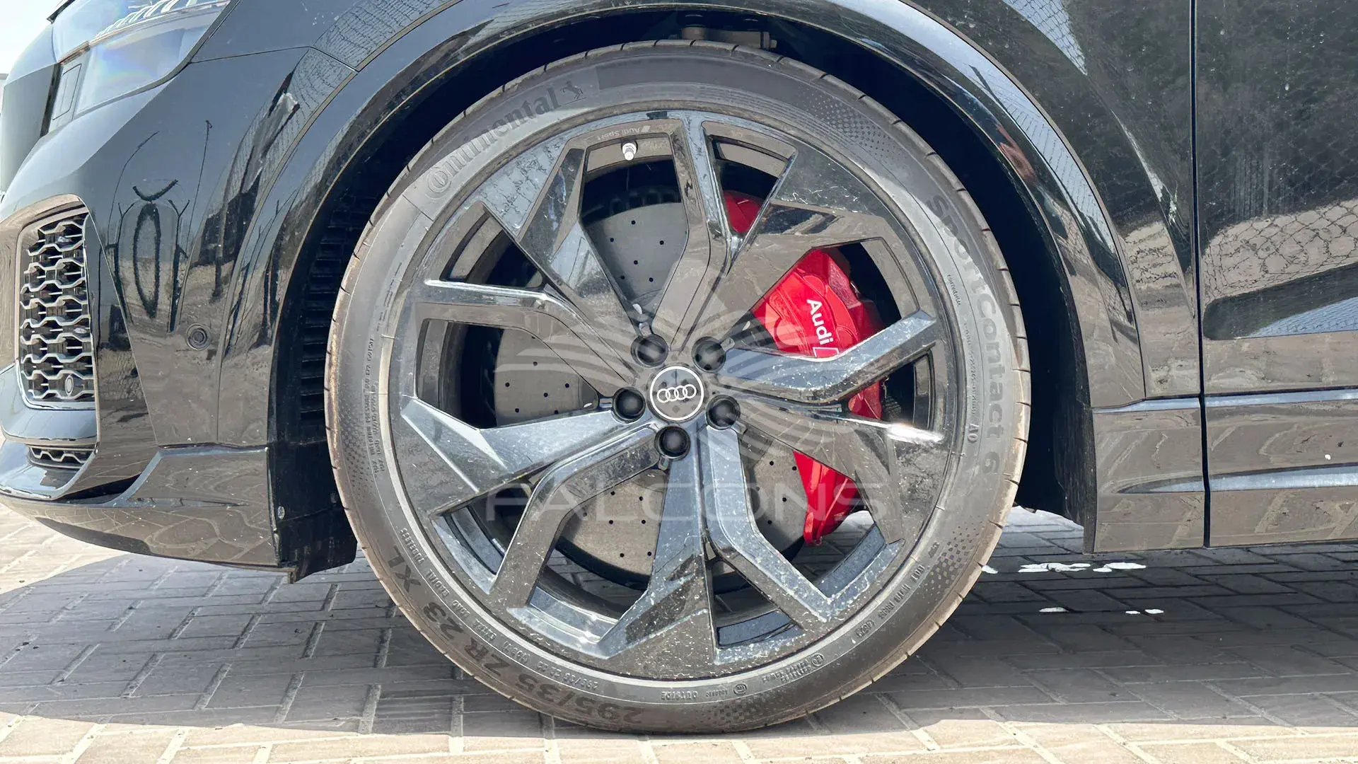 4.0L RS V8 AT - Image 7