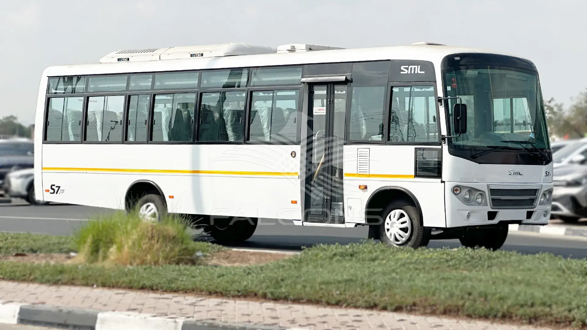 3455cc 47-SEATER AC Diesel MT - Image 5