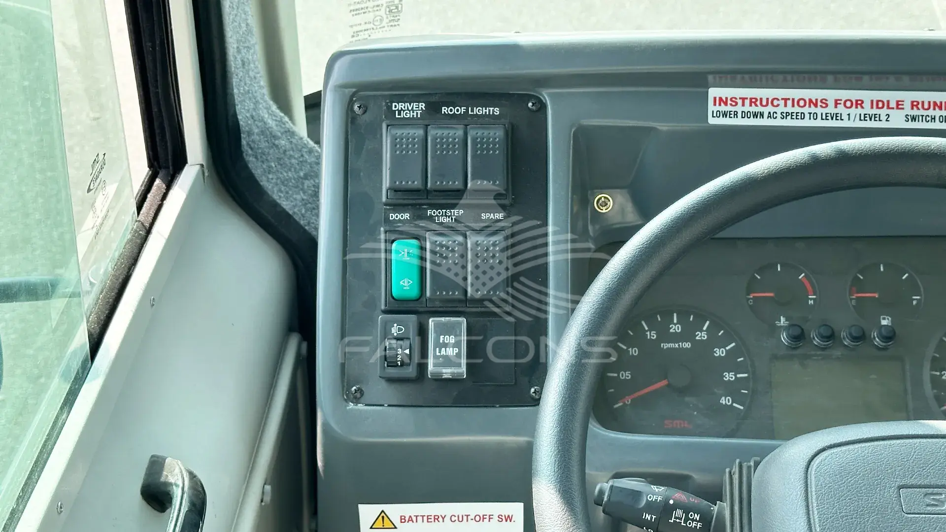 3455cc 47-SEATER AC Diesel MT - Image 16