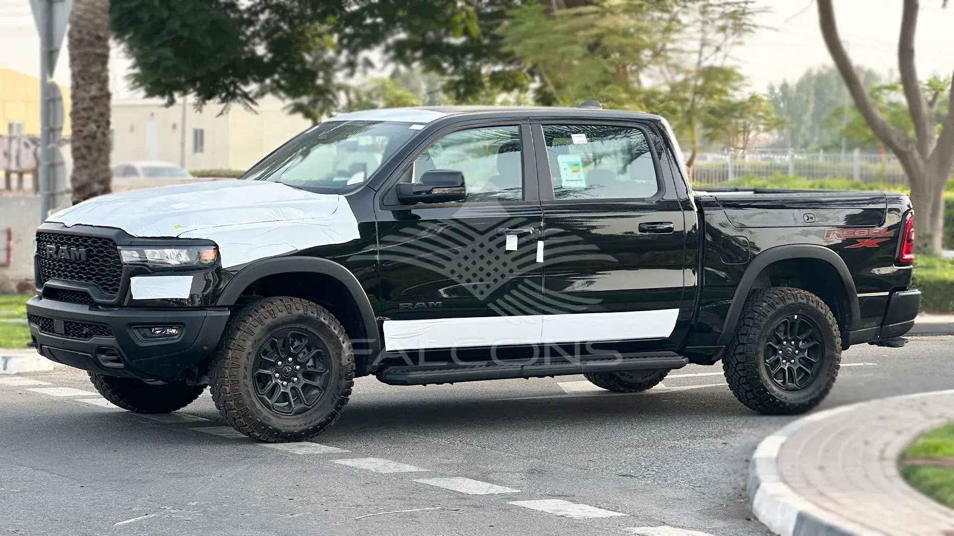 3.0L 1500 X Crew TT with Rambox