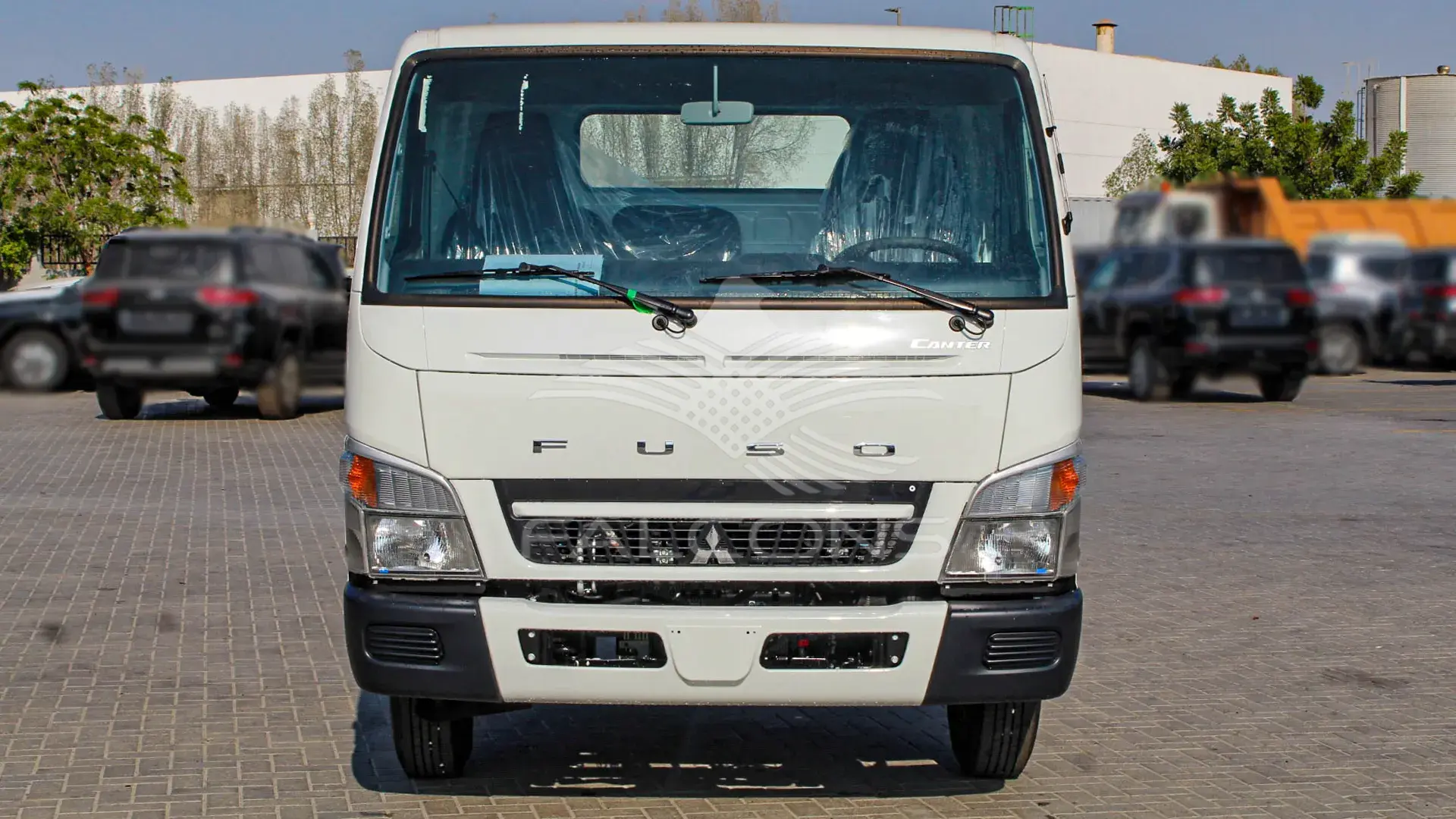 4.2L CHASSIS S.CAB 4x2 ABS MT - Image 6