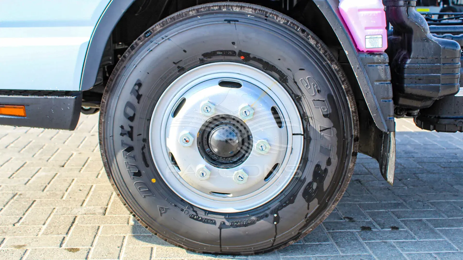 4.2L CHASSIS S.CAB 4x2 ABS MT - Image 7