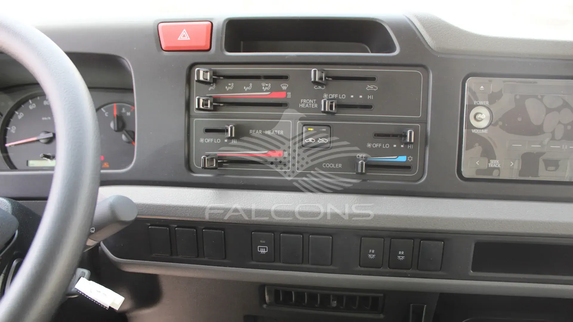4.2L 30 S Double AC ABS Snorkel AutoDoor - Image 18