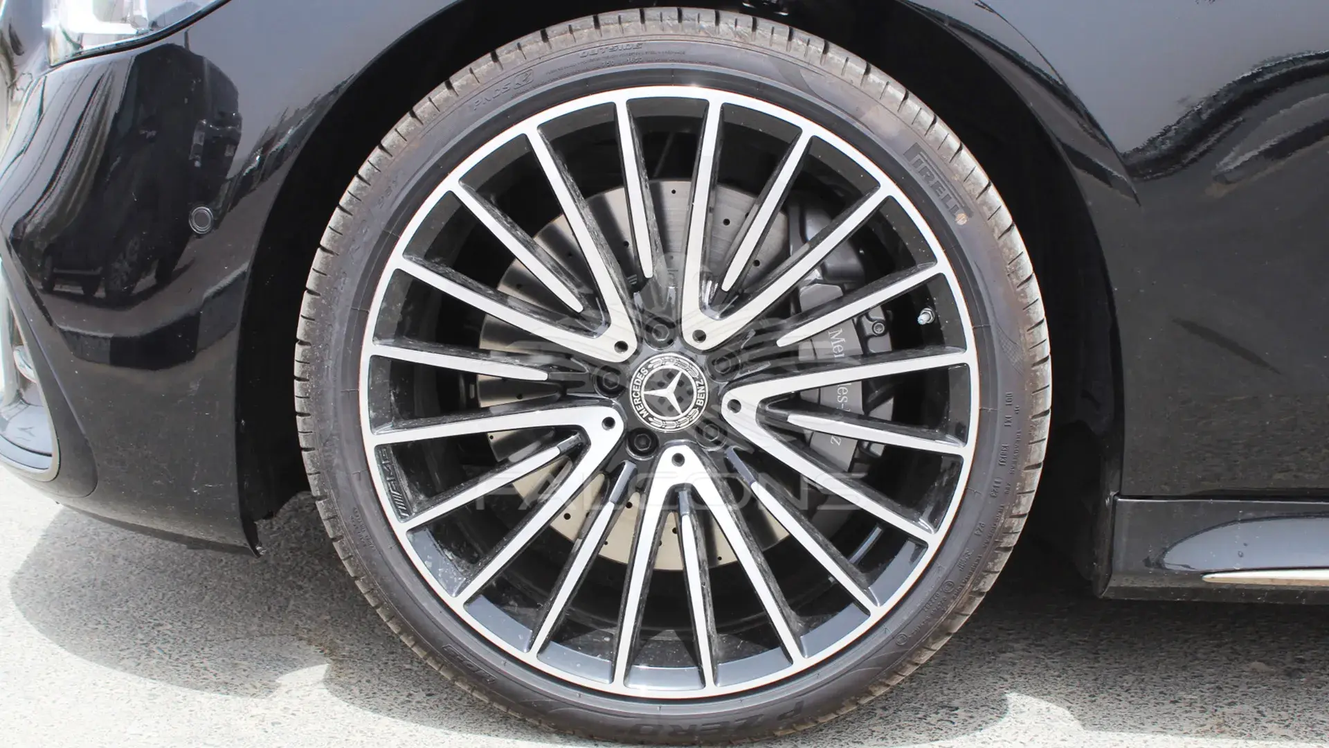 4MATIC 4.0L V8 LONG AT - Image 7