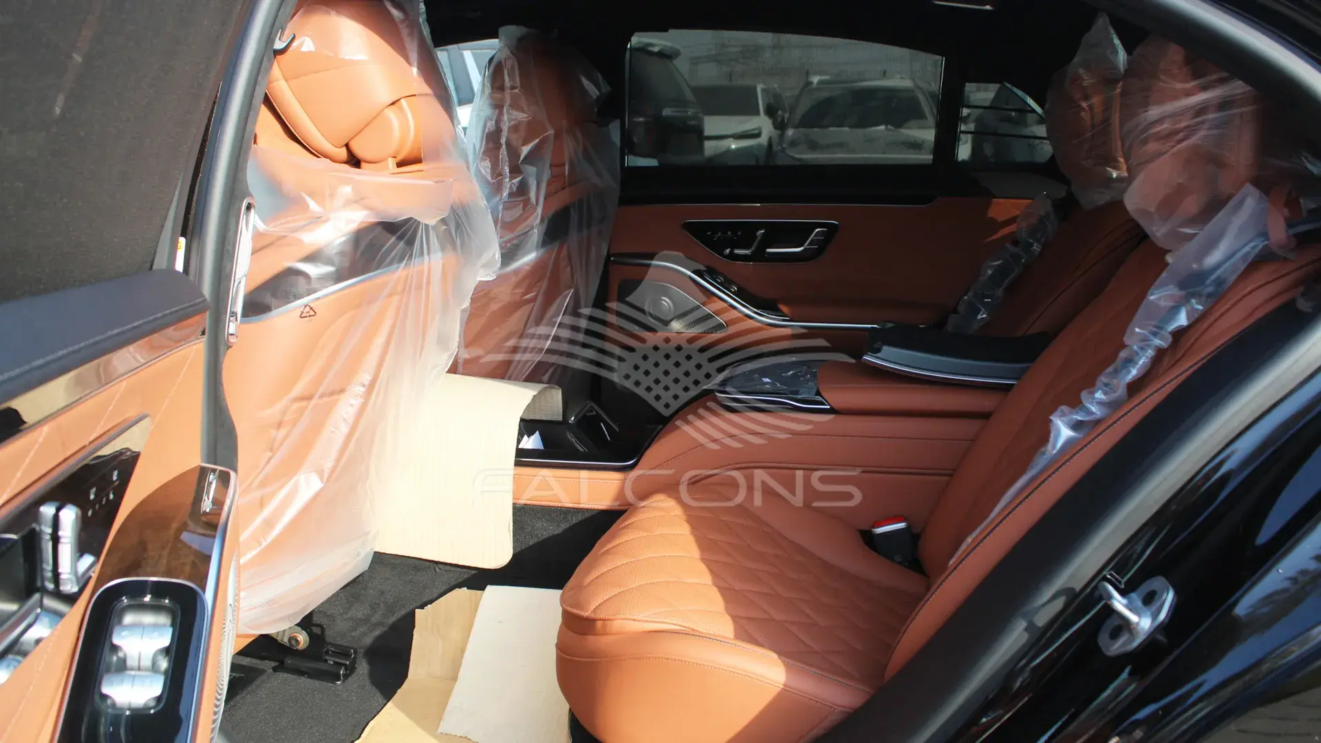 4MATIC 4.0L V8 LONG AT - Image 10