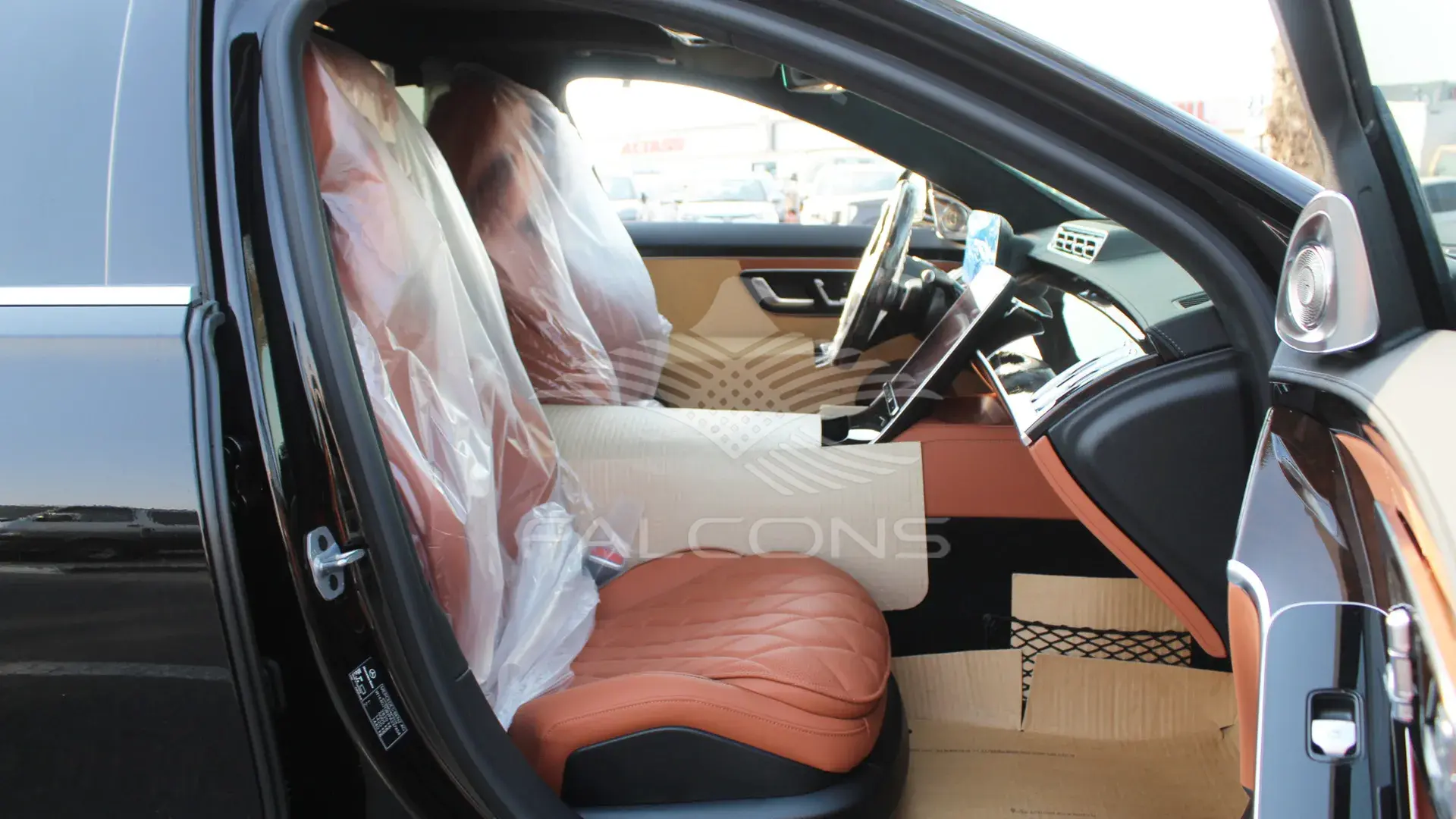 4MATIC 4.0L V8 LONG AT - Image 14