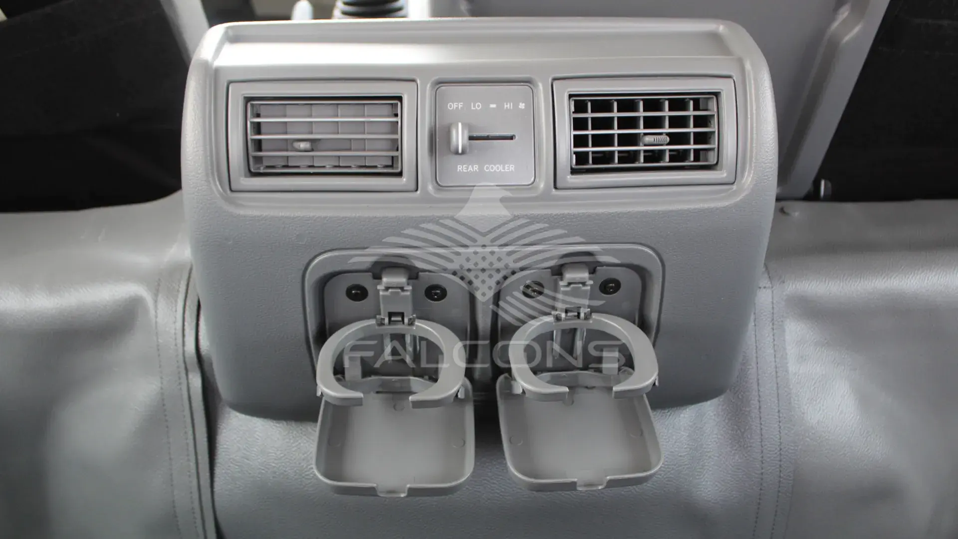 XZU 720L 714LWB CREW CAB 4x2 CHASSIS MT - Image 15