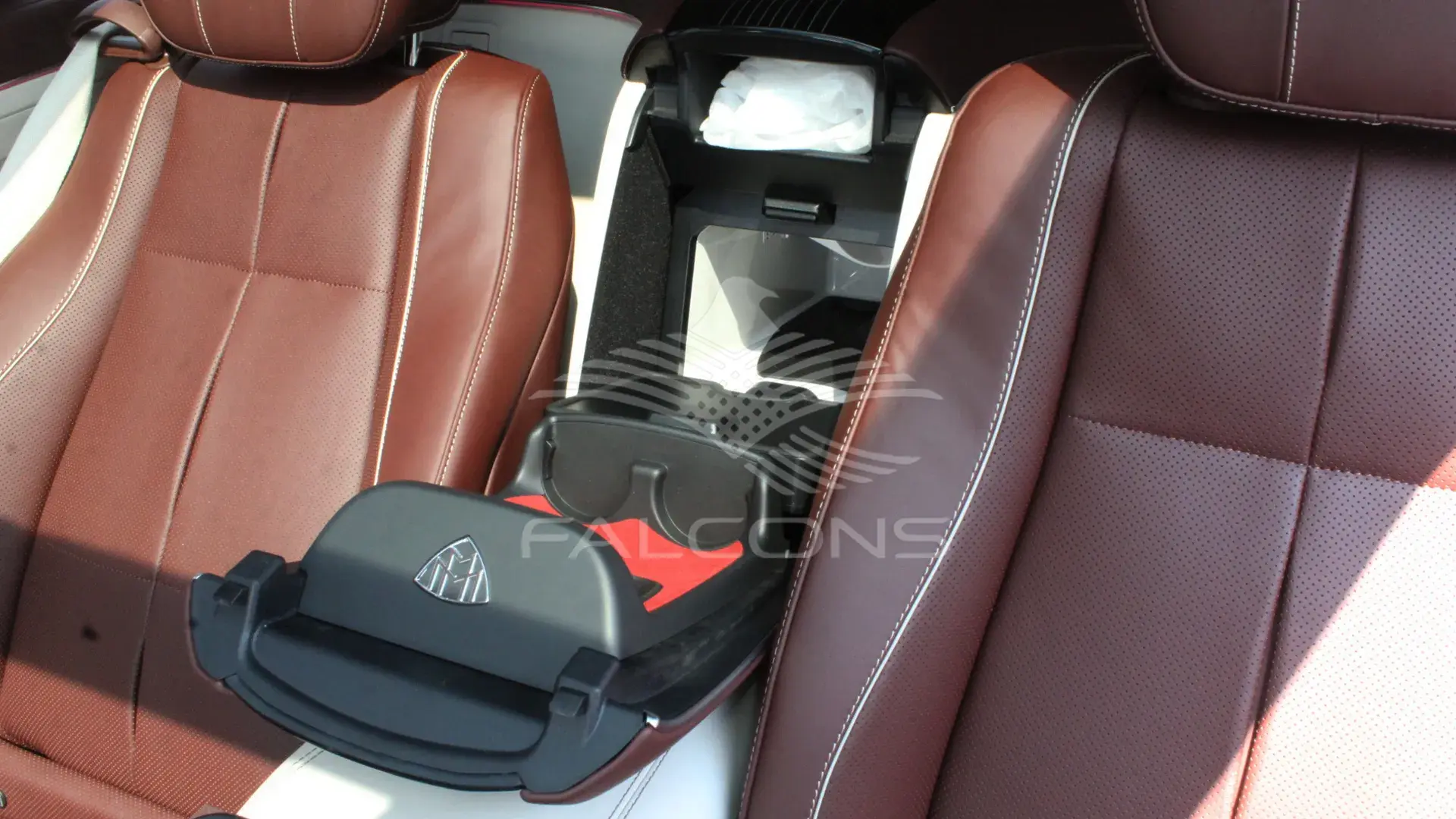 4.0L V8 Maybach AT - Image 19