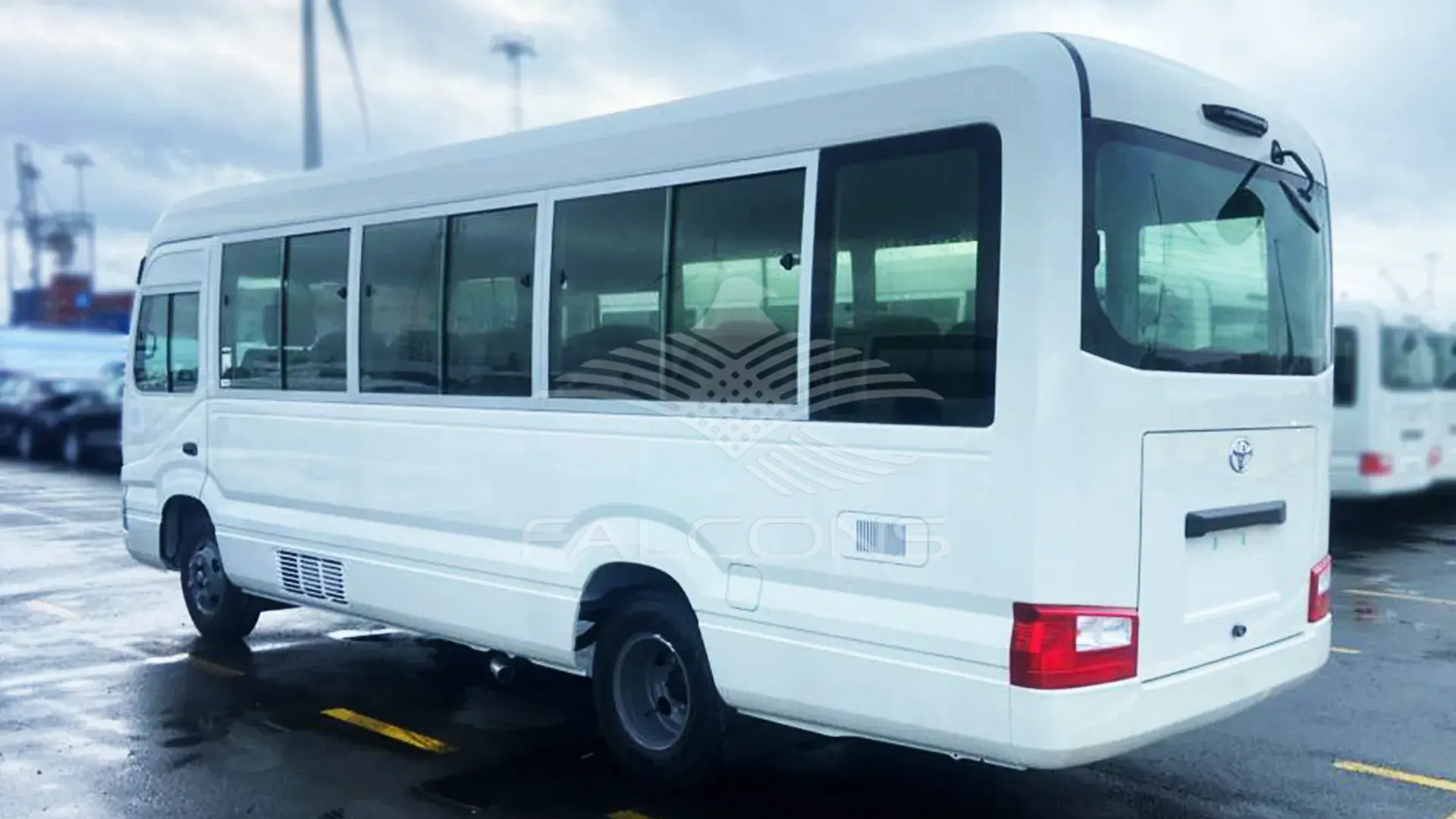 4.2L BUS COM SAFE 30ST MT - Image 2