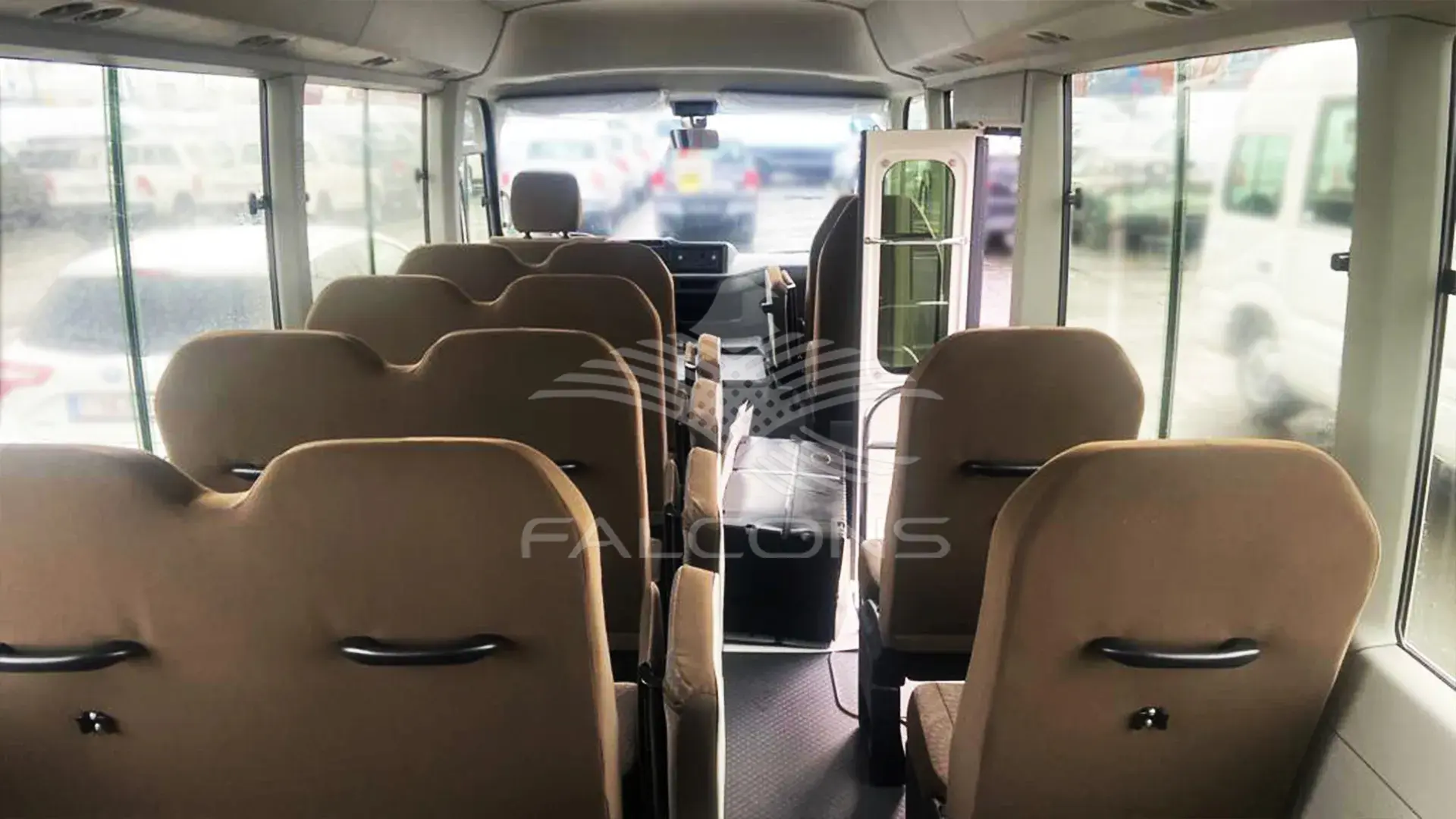 4.2L BUS COM SAFE 30ST MT - Image 6