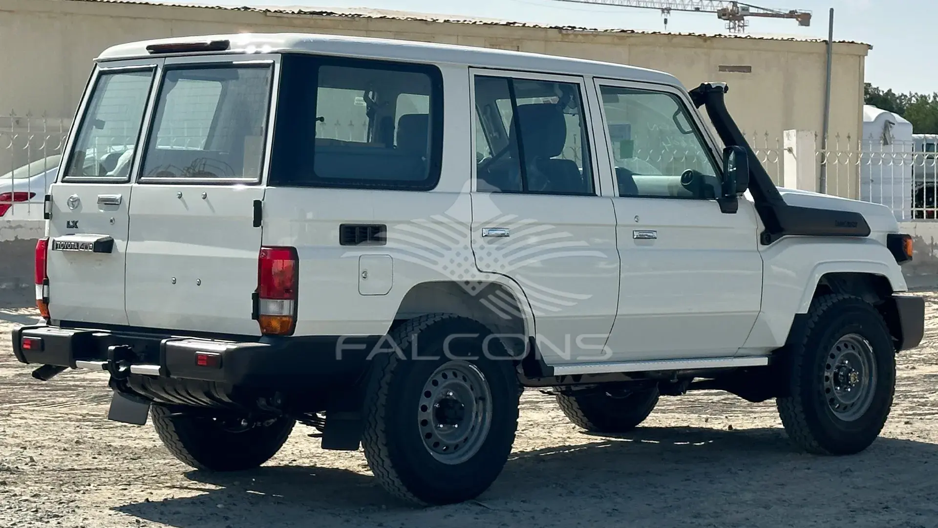 4.2L STD 10 SEATER ABS & AIRBAG MT - Image 4