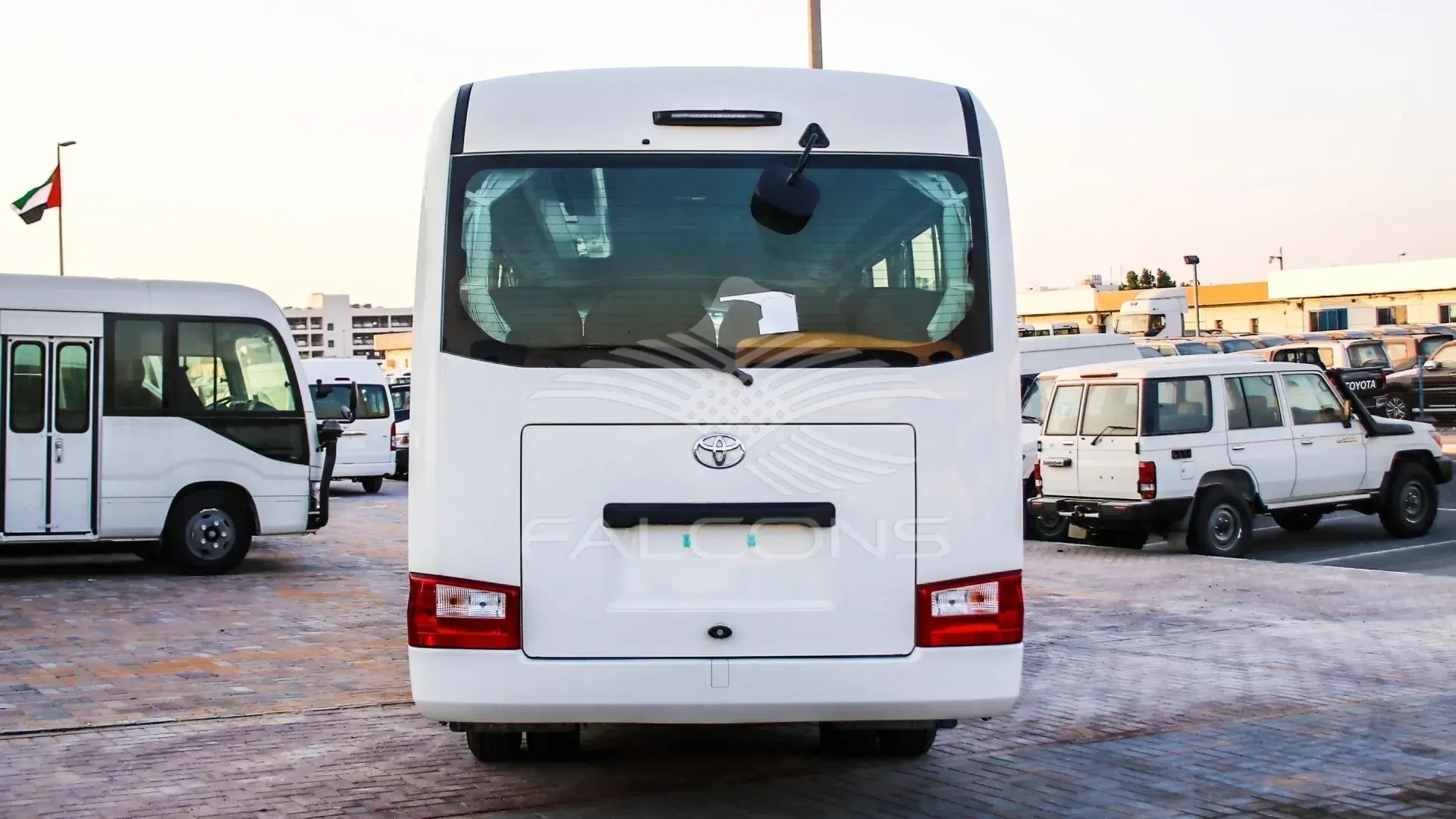 4.2L MT 2023 - Image 6