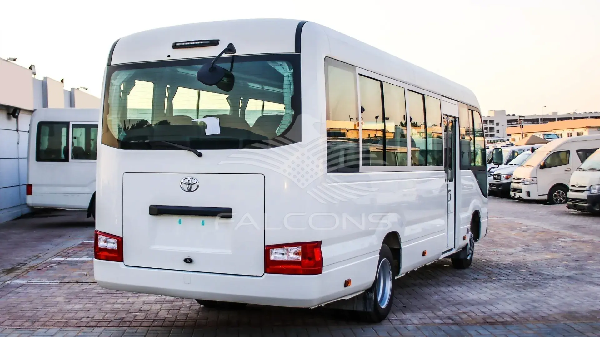 4.2L MT 2023 - Image 7