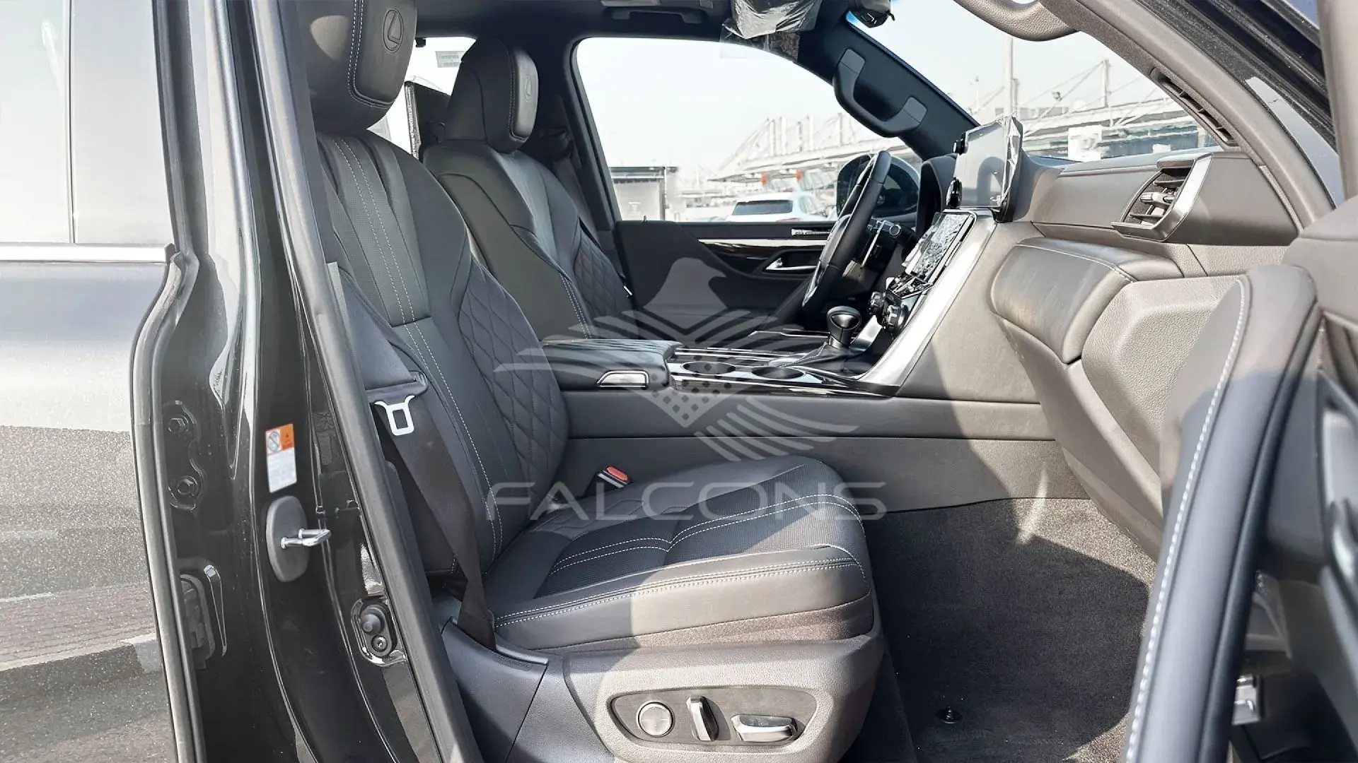 3.5L VIP 4WD AT - Image 10