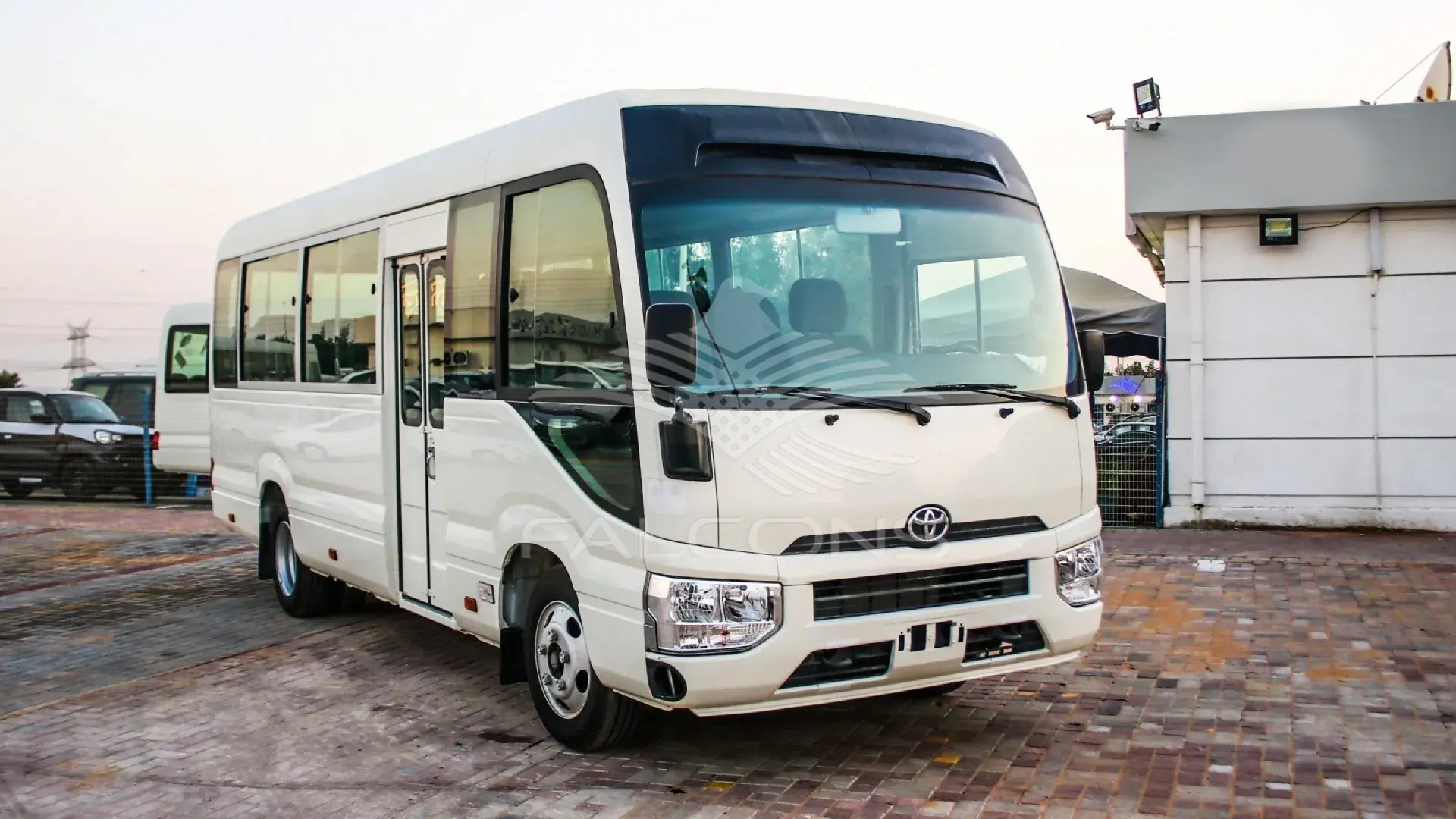 4.2L MT 2024 - Image 3