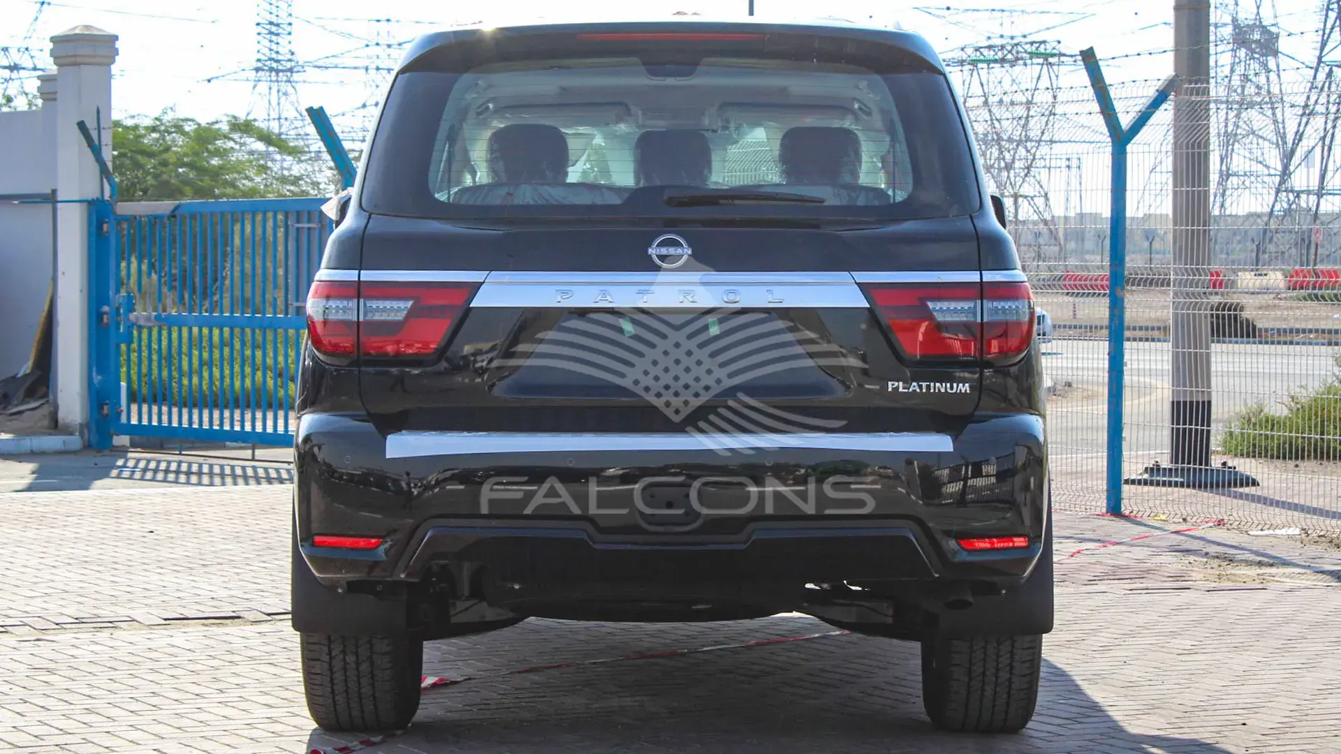 4.0L Platinum AT - Image 6