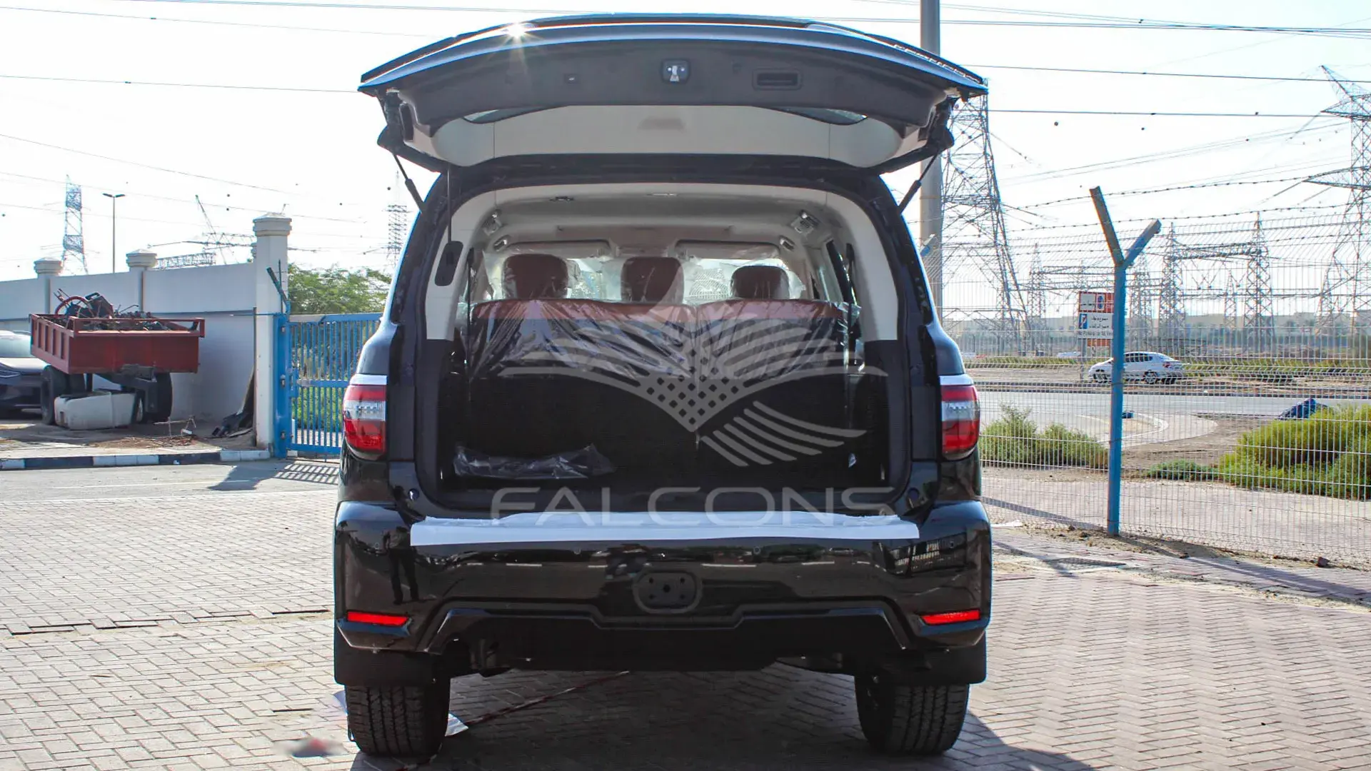4.0L Platinum AT - Image 11