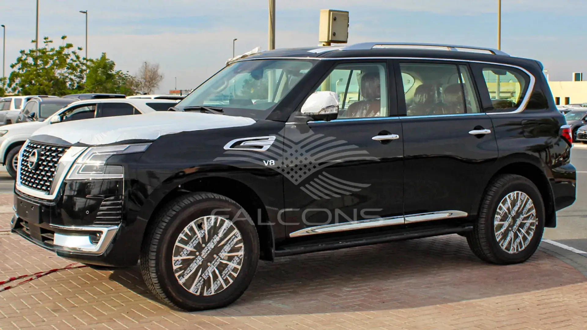 PLATINUM CITY 5.6L V8 AT - Image 8