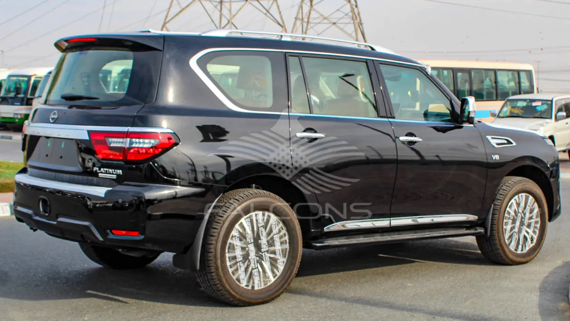 PLATINUM CITY 5.6L V8 AT - Image 11
