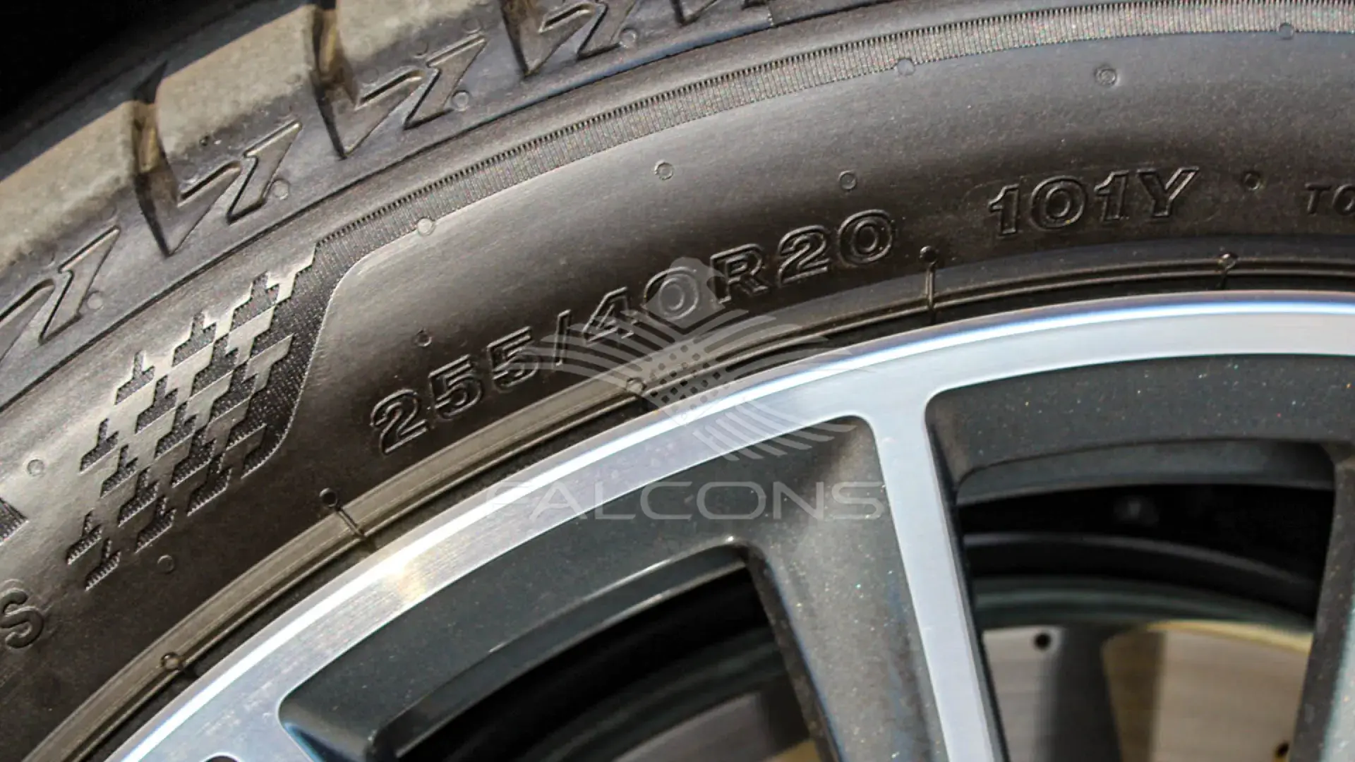 4MATIC 4.0L V8 9AT 2023 - Image 7