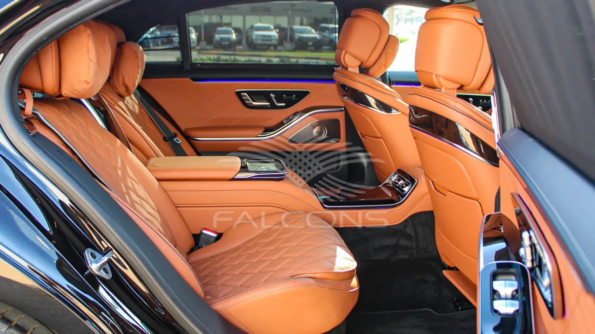4MATIC 4.0L V8 9AT 2023 - Image 10