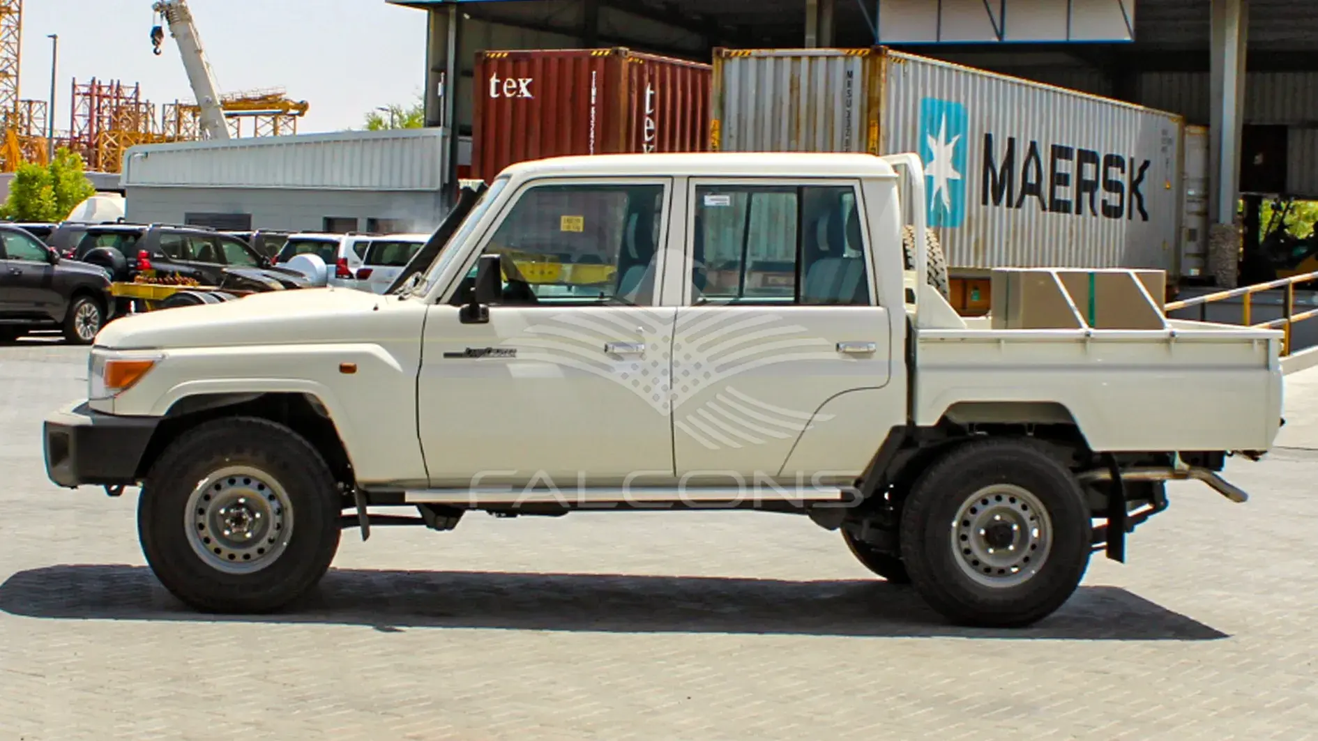 4.5L V8 DC Turbo Diesel - 6 Seater MT - Image 2