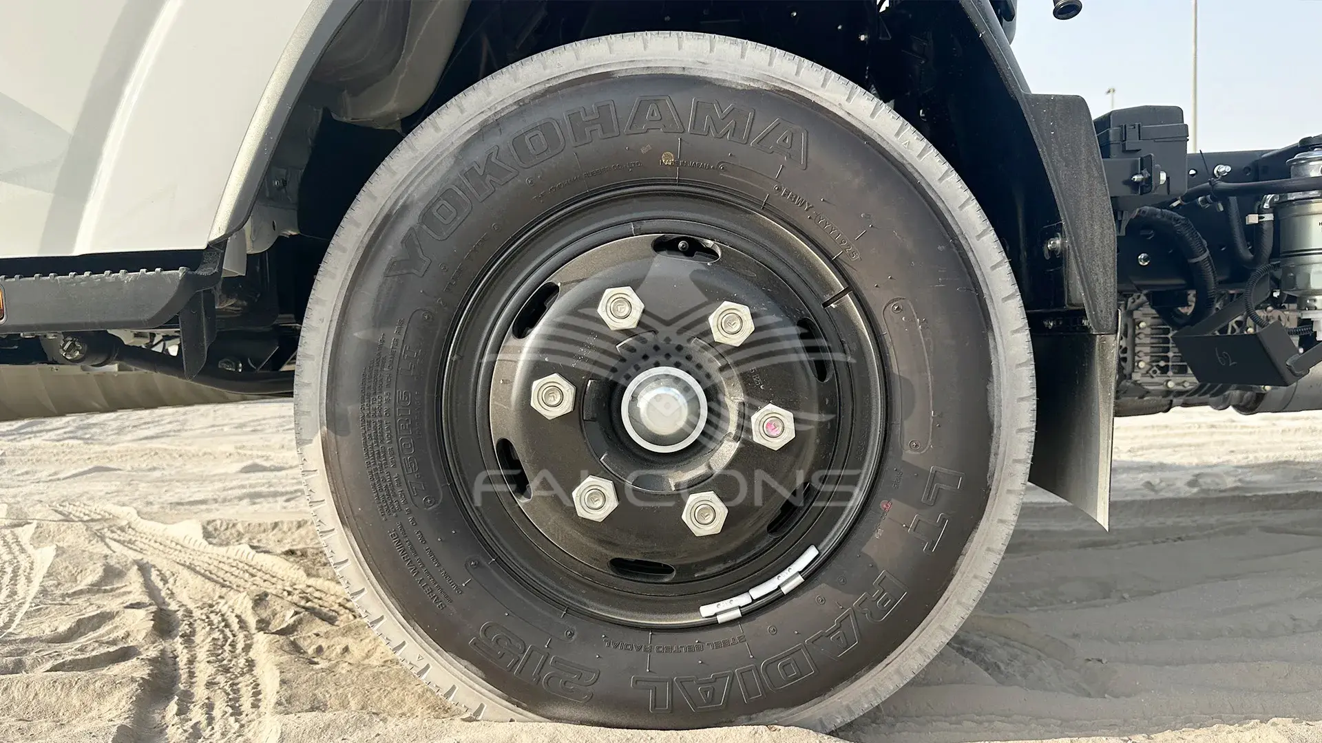 4.6L 71H 4.6L CHASIS SPL MT - Image 7