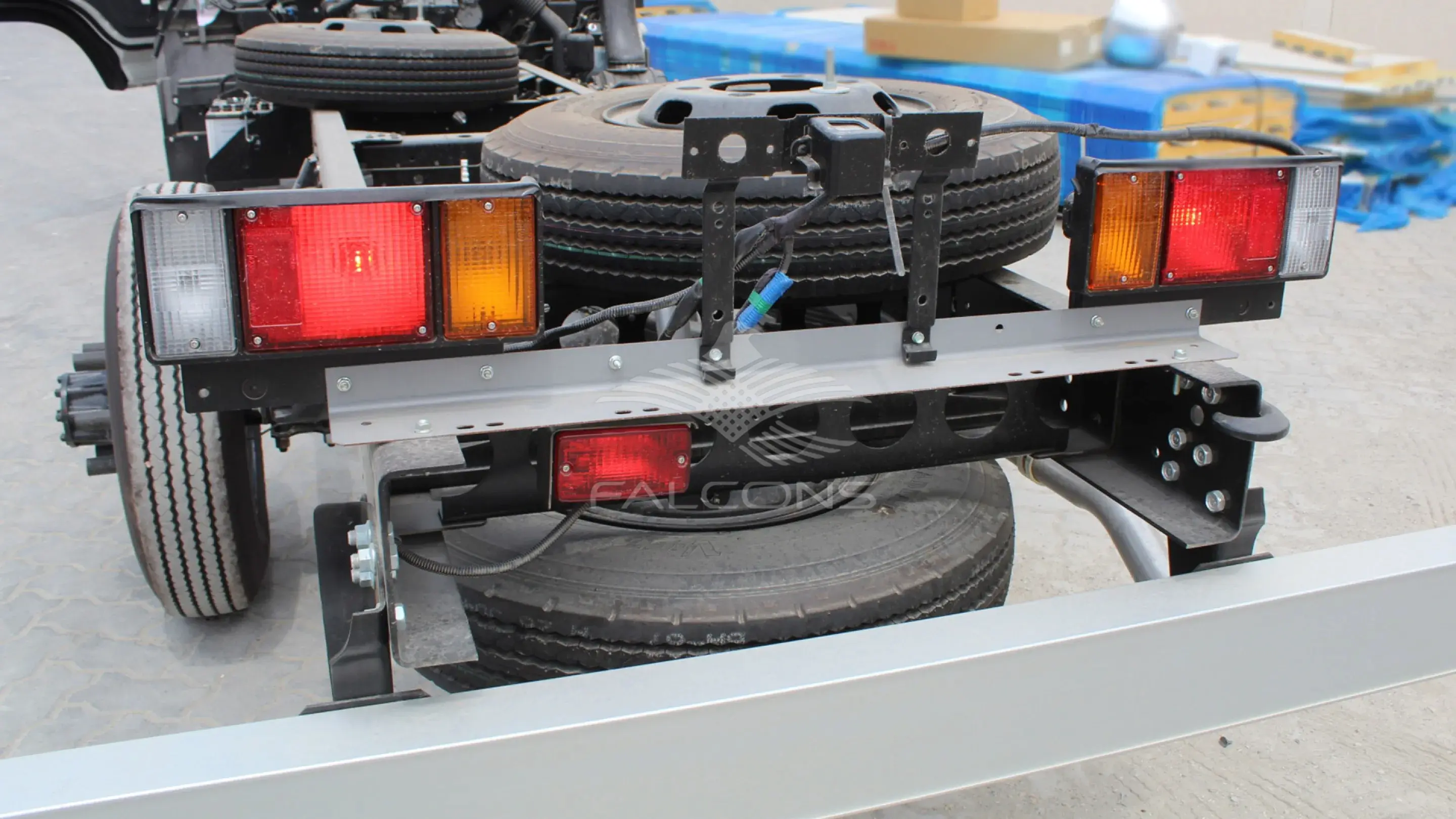 4570 cc TRUCK CAB CHASSIS 4X2 DIESEL MT - Image 20