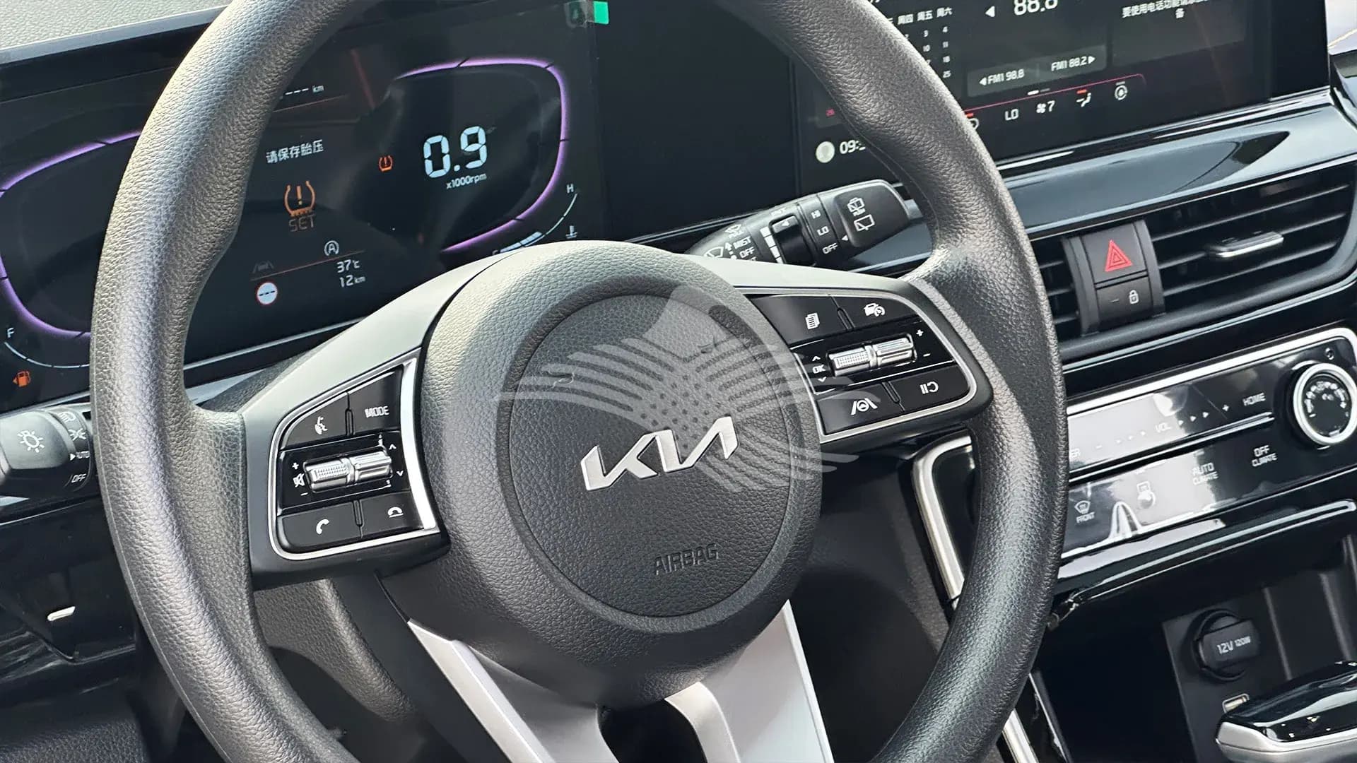 1.5L CVT Luxury - Image 16