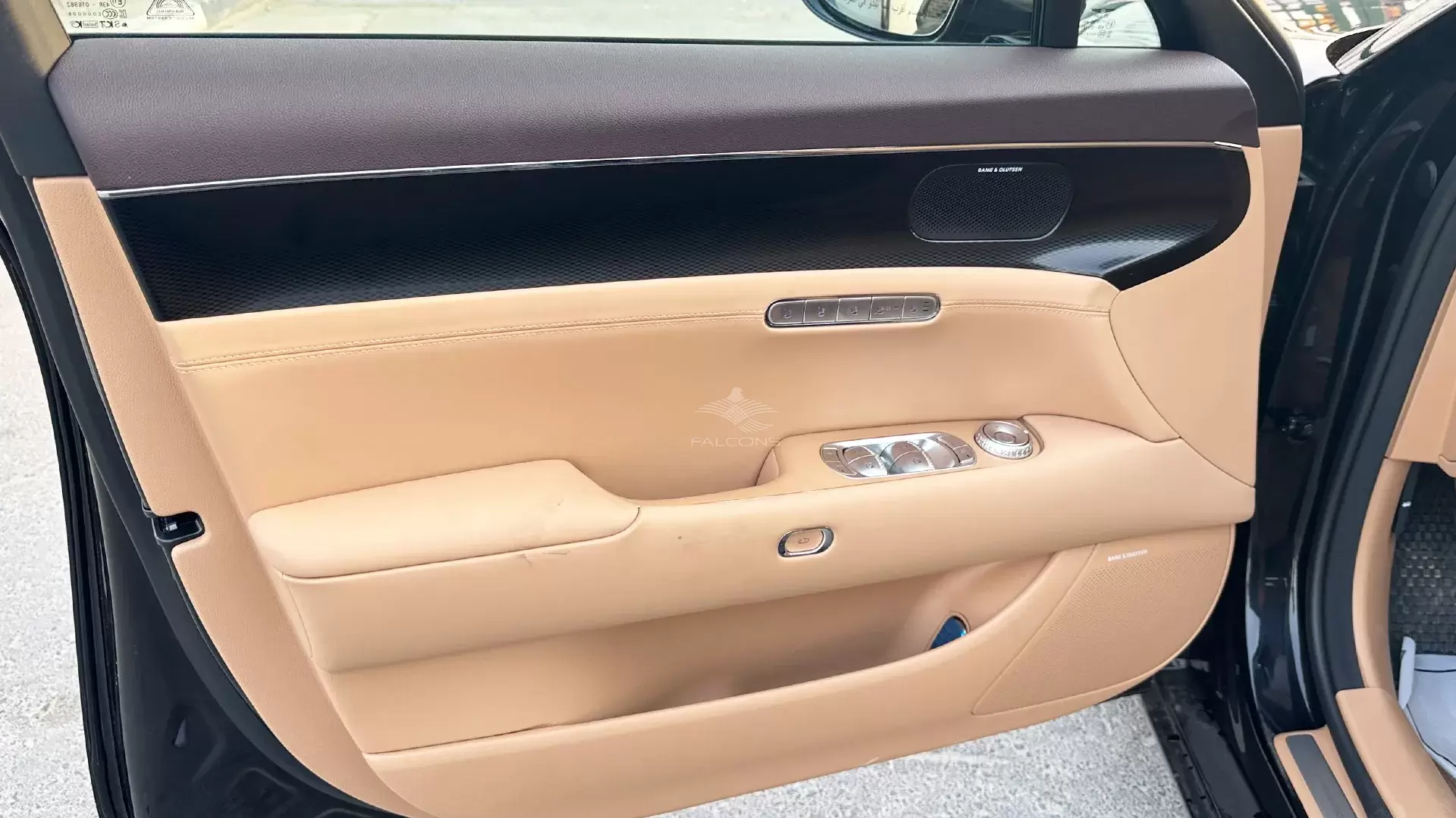 3.5T PRESTIGE RWD P25 - Image 9