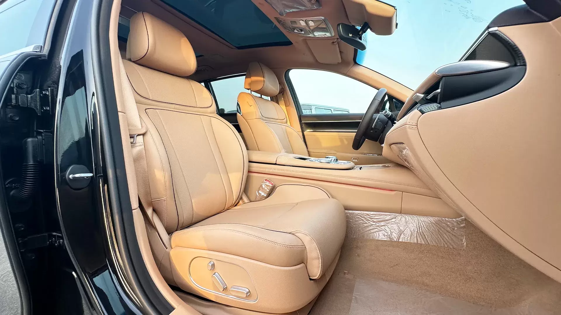3.5T PRESTIGE RWD P25 - Image 11