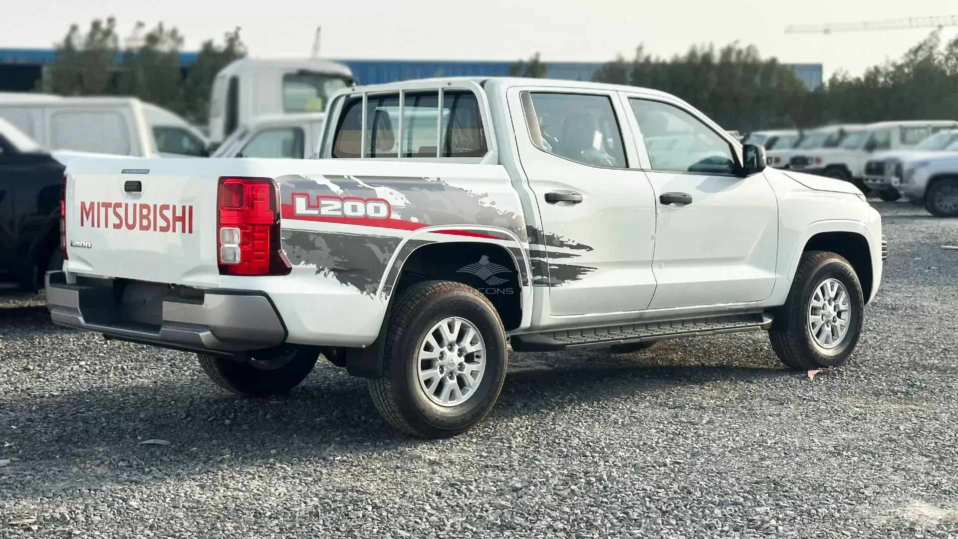 2.4L GLX New Face DC 4WD 5MT - Image 6