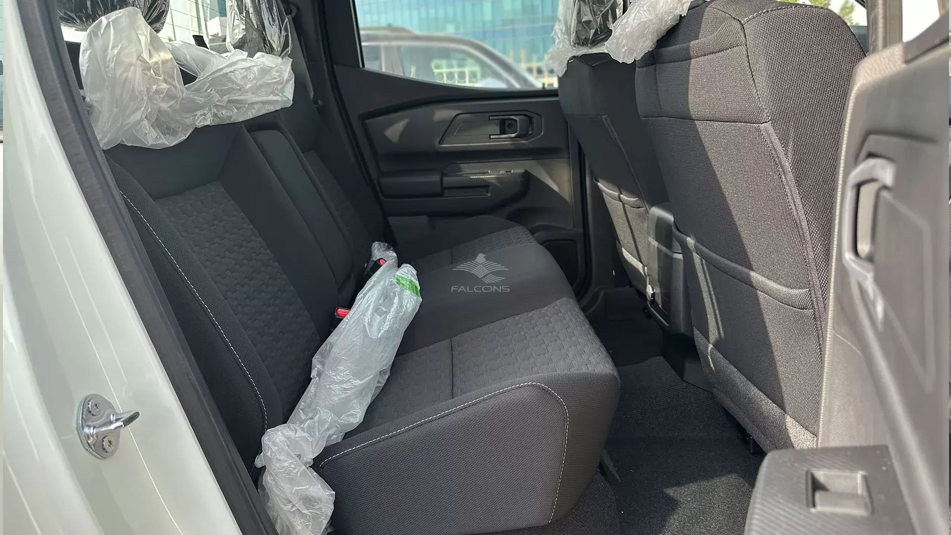 2.4L GLX New Face DC 4WD 5MT - Image 13