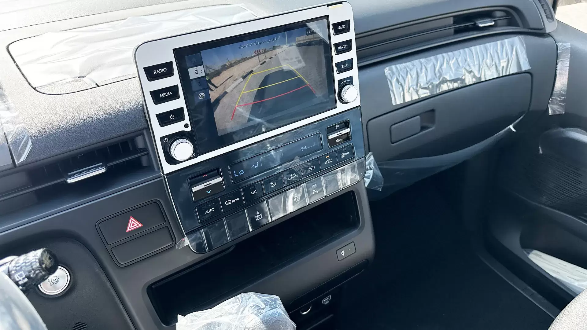 3.5L 11 STR Premier AT - Image 23