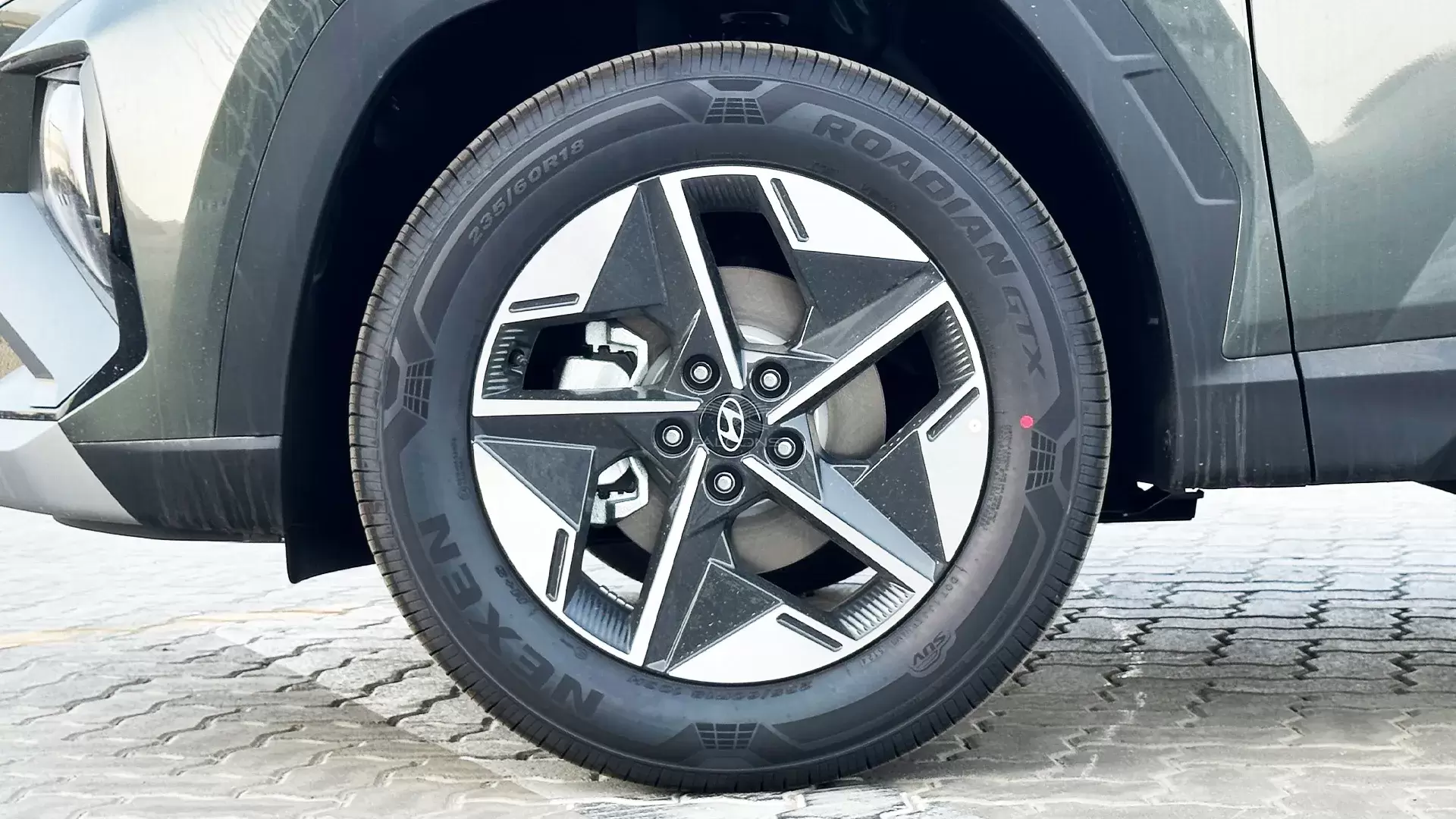 1.5L Luxury AT - Image 7