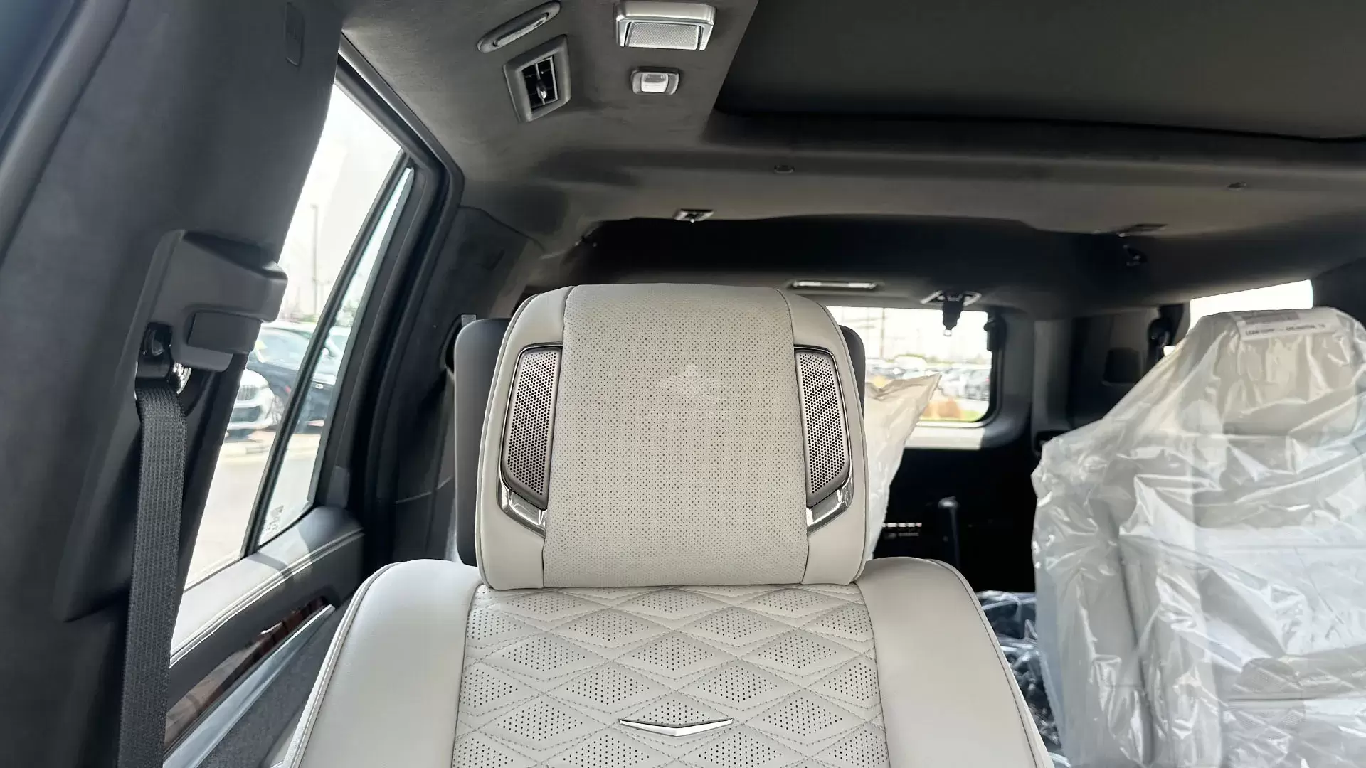6.2L Sport Platinum 4WD AT - Image 15
