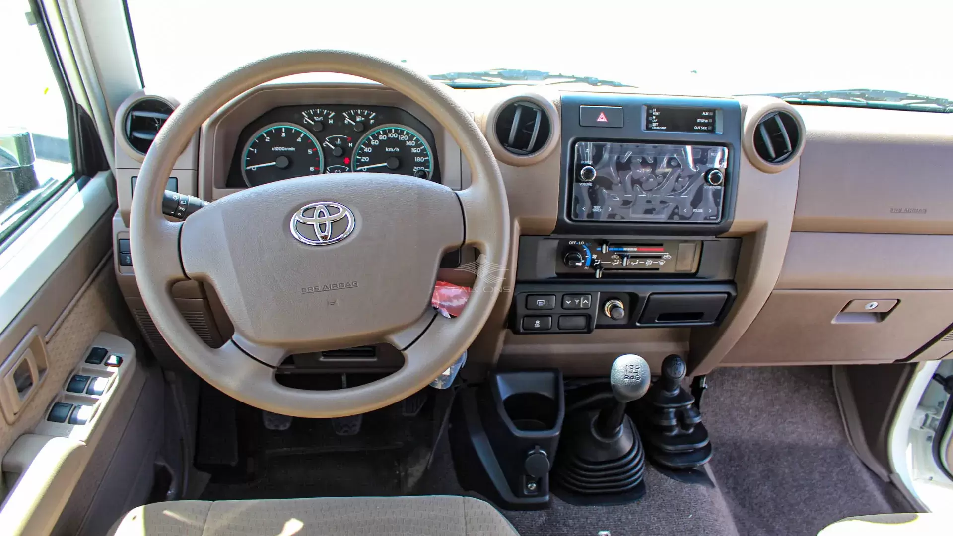 4.5L LC76 T DSL - E MT - Image 15