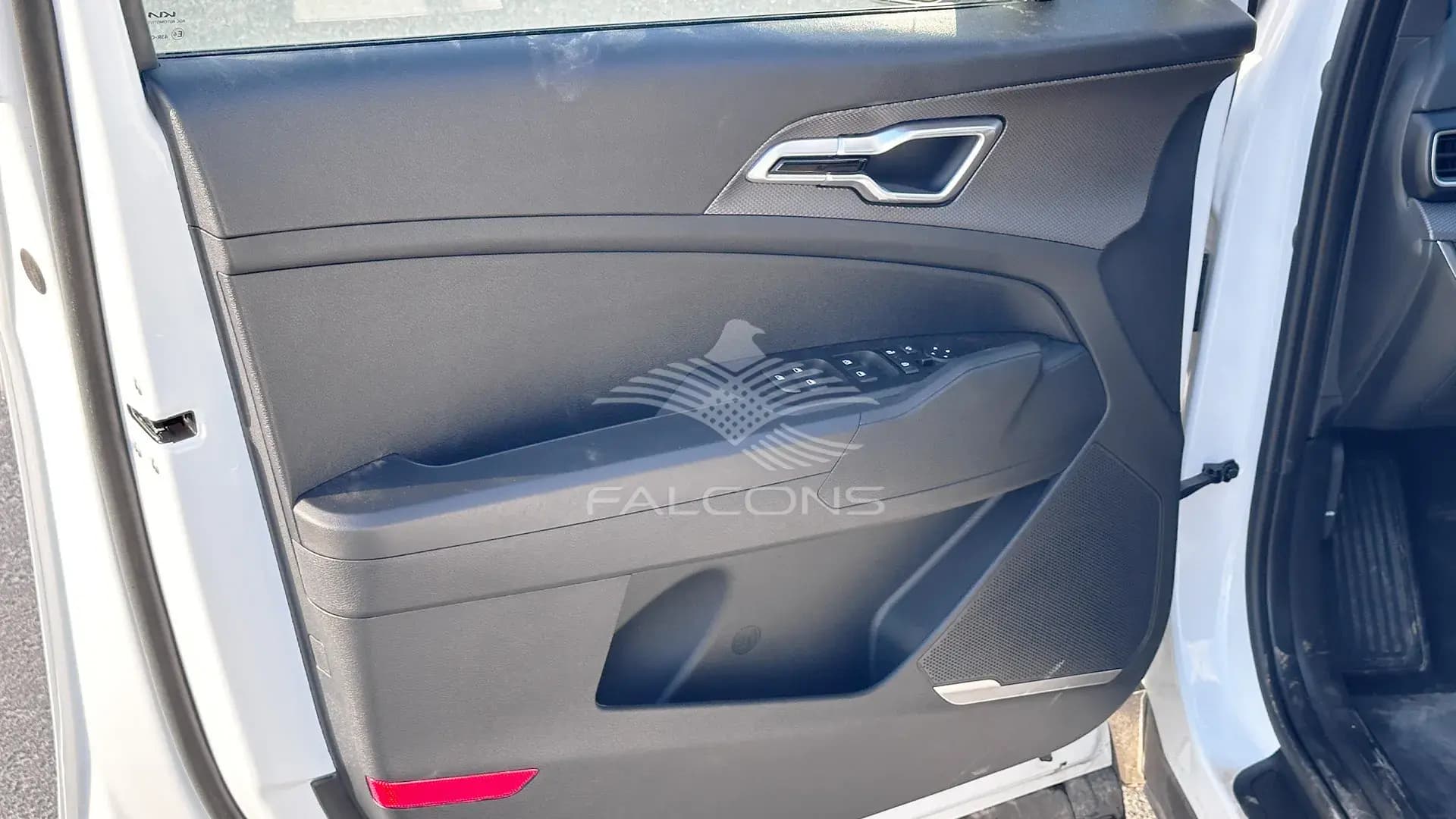 2.0L 4WD RVC AT - Image 10